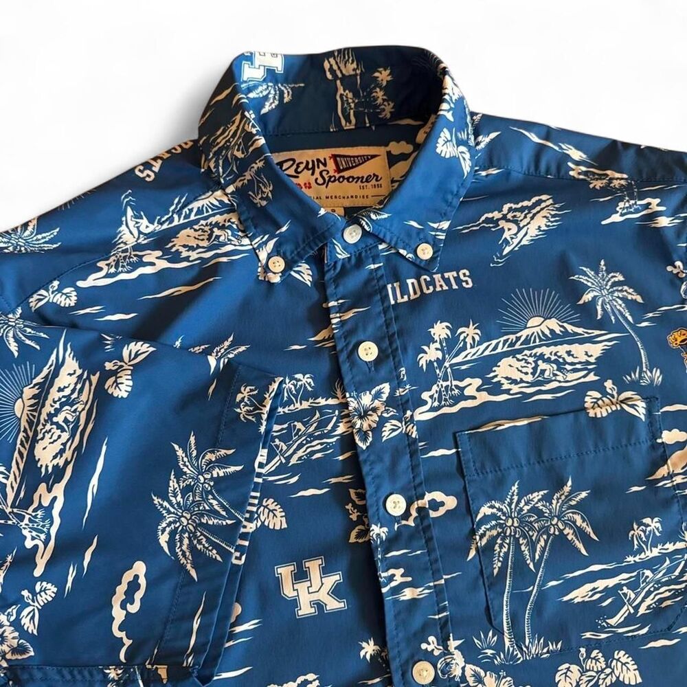 Reyn Spooner University of Kentucky Wildcats Blue White Hawaiian Button Up Small